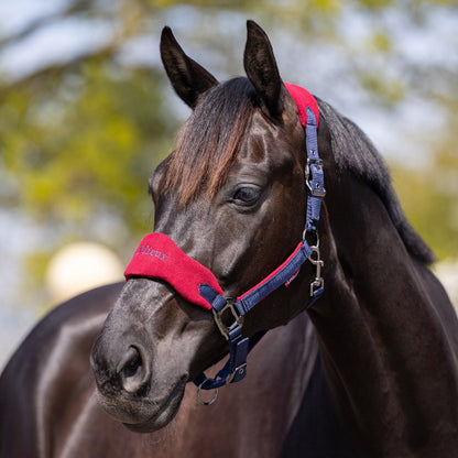 LeMieux Vogue Headcollar &amp; Leadrope Burgundy lifestyle