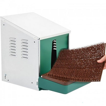 Nest-O-Matic in use