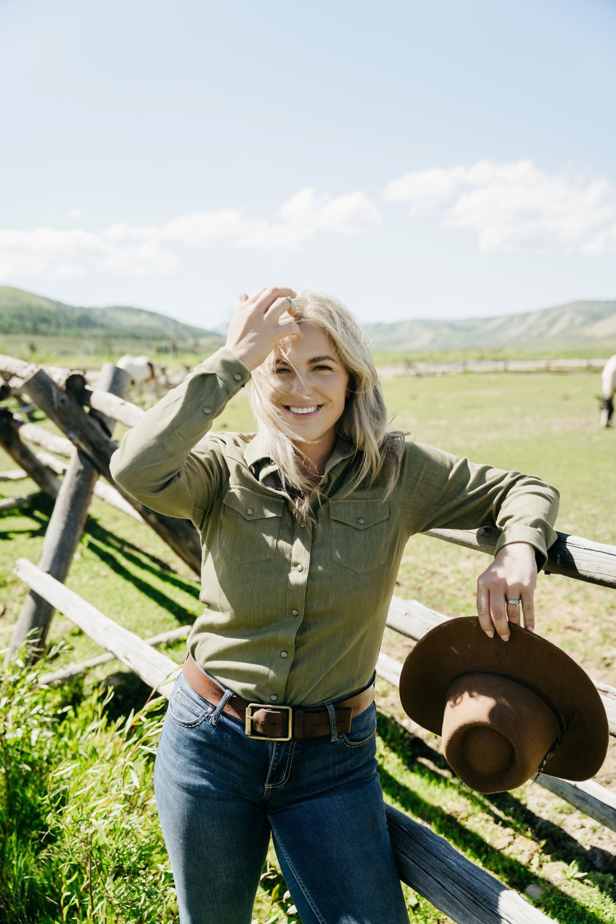 Outback Trading Co Kat Shirt