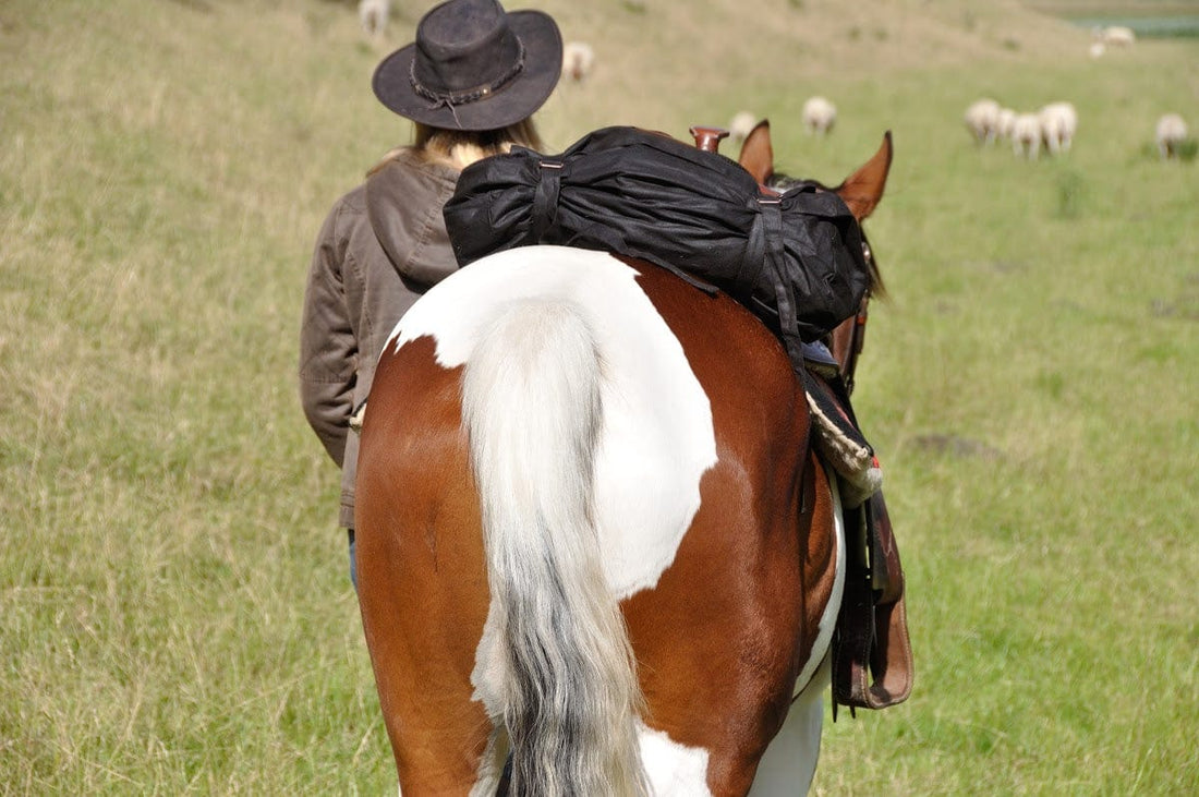 Outback Trading Co Oilskin Cantle Bag