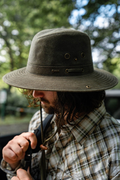 Outback Trading Co Oilskin River Guide Hat