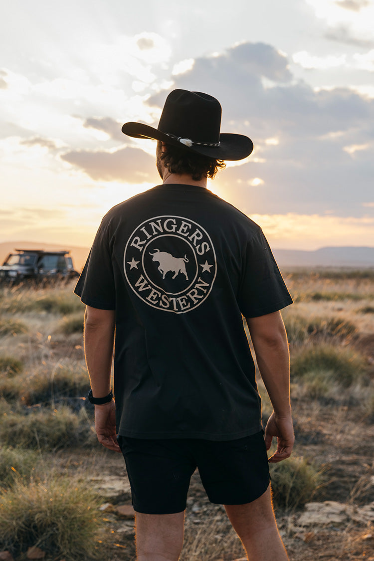 Ringers Western Signature Bull Mens Loose Fit T-Shirt - Charcoal Dark Sand