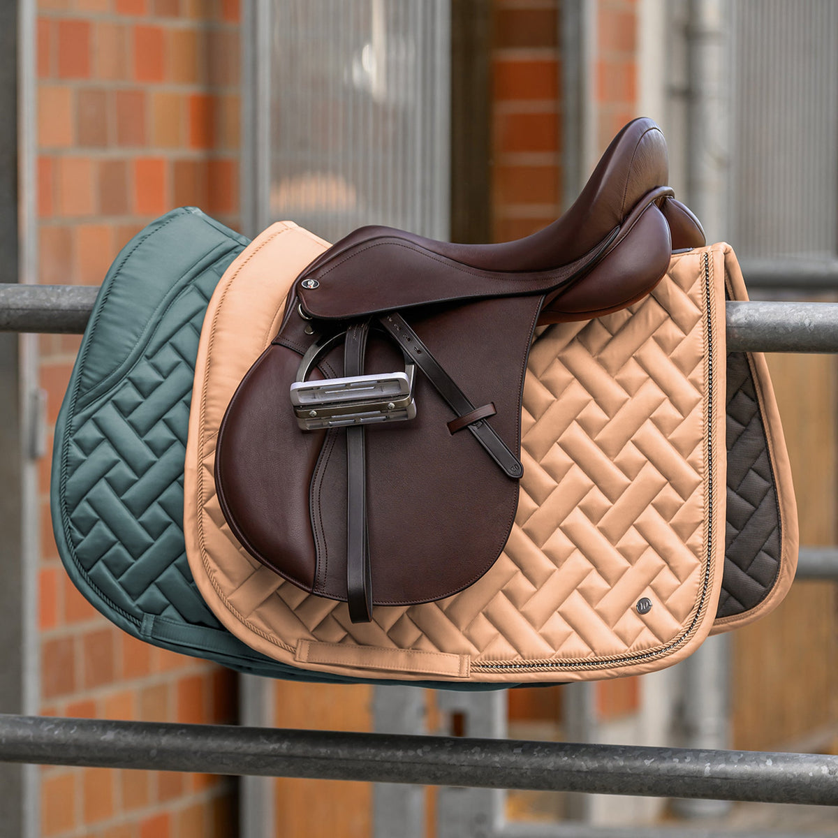 Waldhausen Dressage Saddle Pad Turin - 3