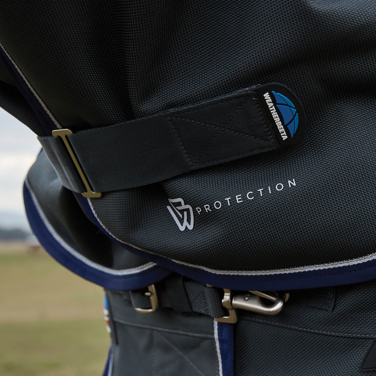 Weatherbeeta ComFiTec Ultra Turnout Detach-A-Neck - Charcoal Logo