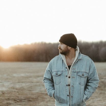 Levi Black worn - lifestyle