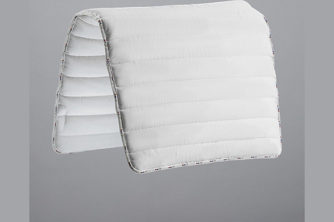 Description:Buster Reversible Saddle Pad_Colour:White_Position:1