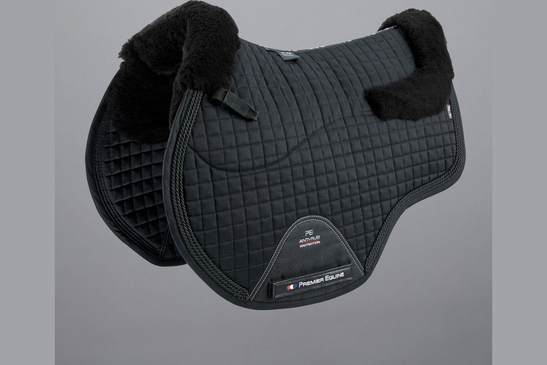 Description:Close Contact Merino Wool European Saddle Pad - GP/Jump Square_Colour:Black/Black Wool_Position:1