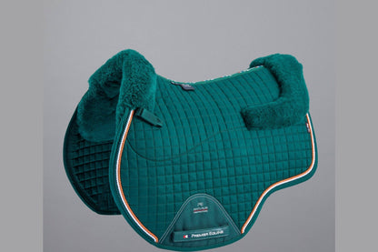 Description:Close Contact Merino Wool European Saddle Pad - GP/Jump Square_Colour:Green/Green Wool_Position:1